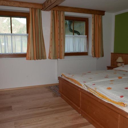 Privatzimmer und Ferienwohnungen Gassner Admont Zimmer foto