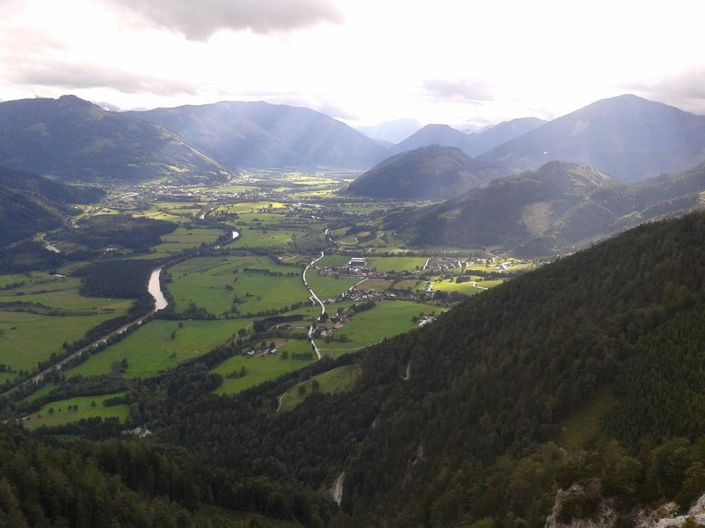 Privatzimmer und Ferienwohnungen Gassner Admont Zimmer foto