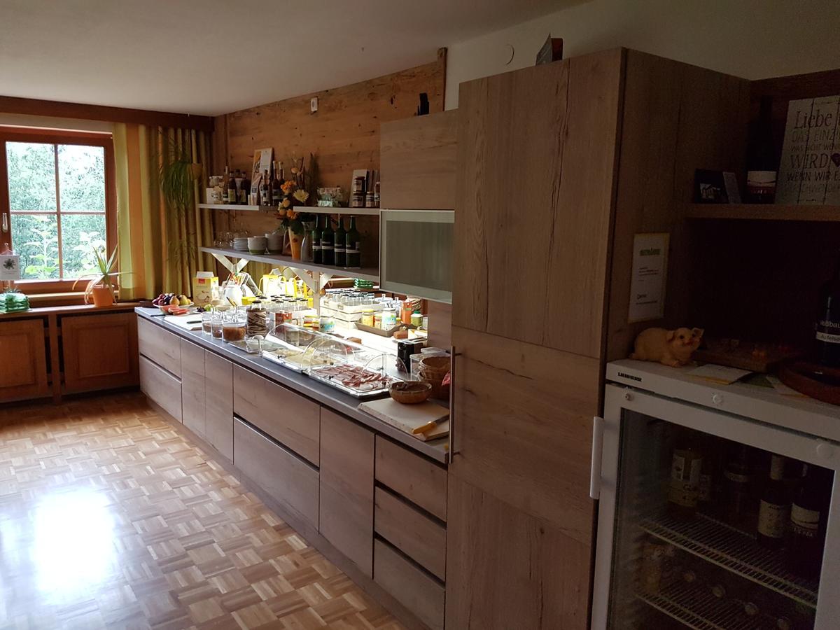 Privatzimmer und Ferienwohnungen Gassner Admont Exterior foto